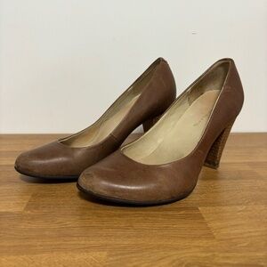 Terra Plana brown heals size 36 (US size 5.5-6)